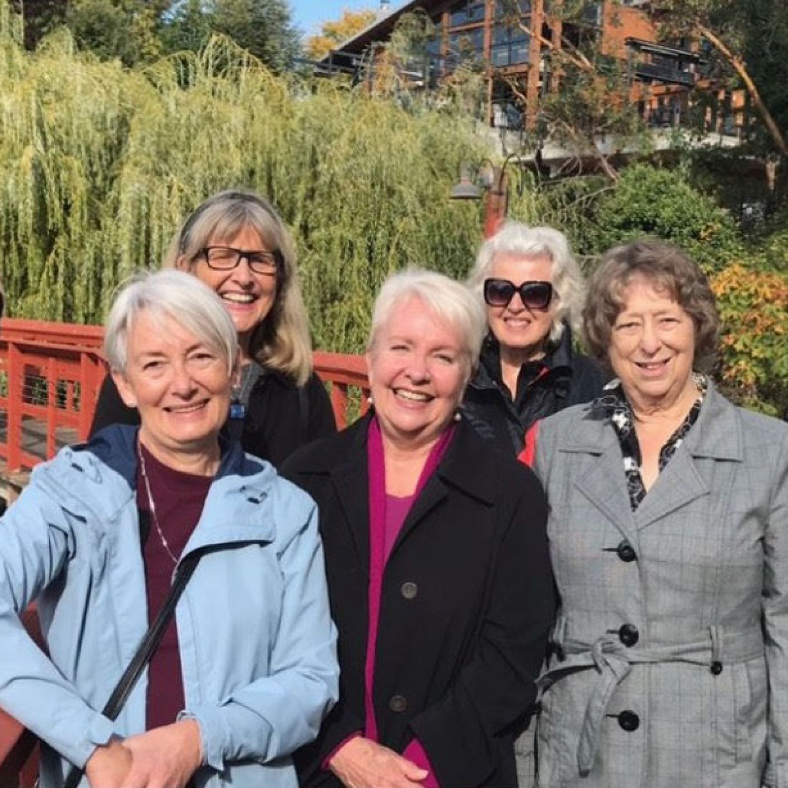 Join CFUW Victoria image